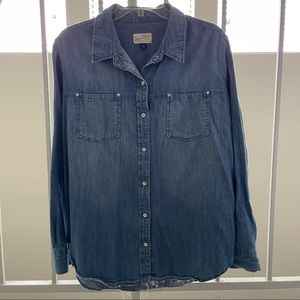Universal Thread Denim Button Up